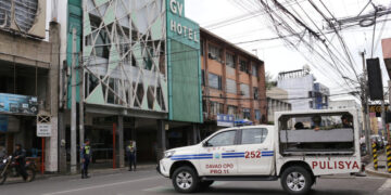 Before the Massacre, Bondi Suspects Spent Weeks at a Philippine Hotel