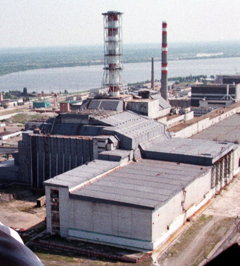 Aerial view of the concrete-and-steel sarcophagus entombing reactor No. 4 at the Chernobyl nuclear plant.