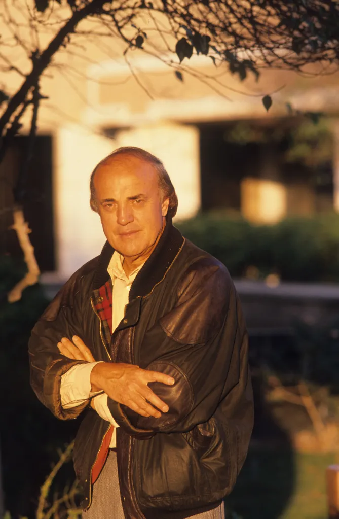 Peter Arnett after a live coverage made for CNN network from hotel Al Rashhed during the Gulf War, 21st February 1991.