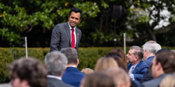 Ramaswamy Challenges Conservatives on Surging Bigotry on the Right