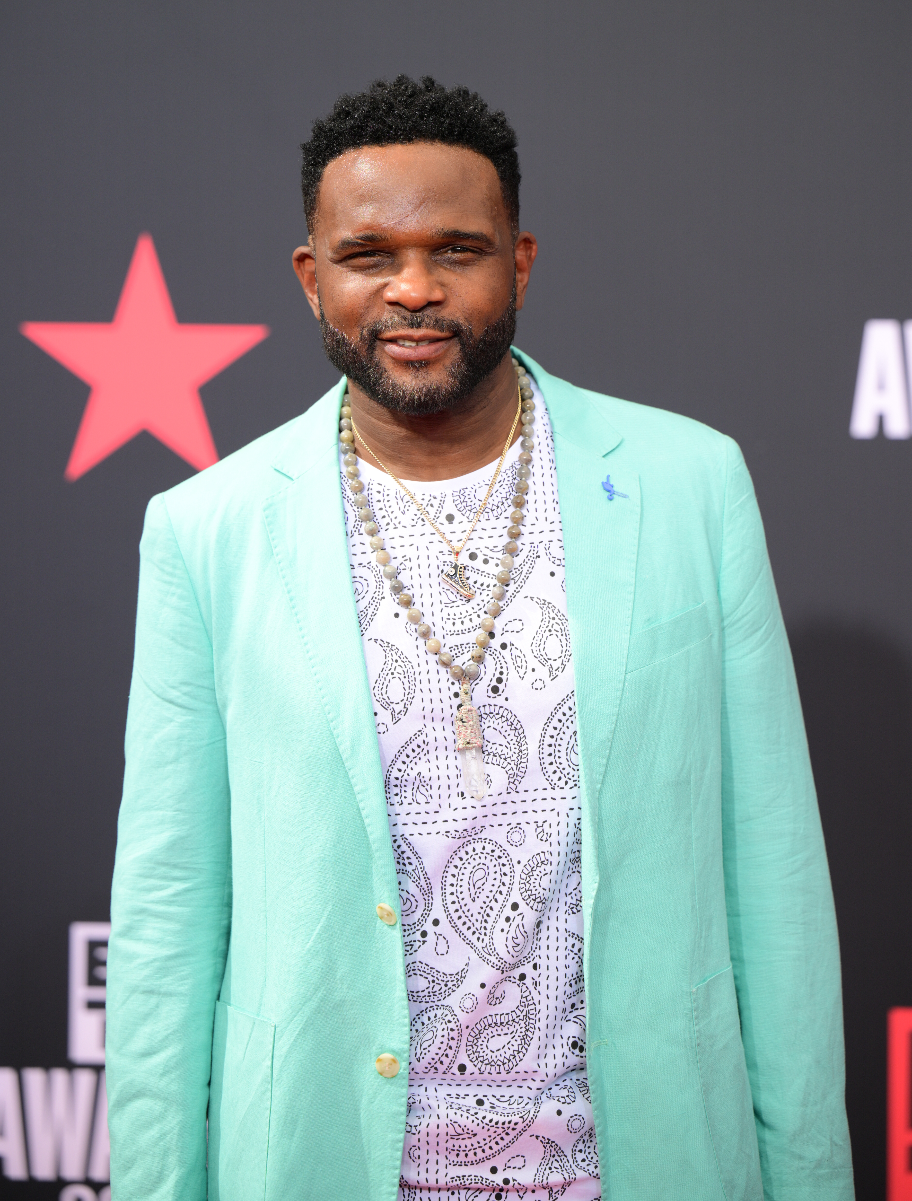 Darius McCrary attends the 2022 BET Awards.