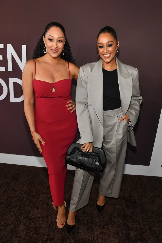 Tamera and Tia Mowry attend the 2024 ESSENCE Black Women In Hollywood Awards Ceremony in Los Angeles