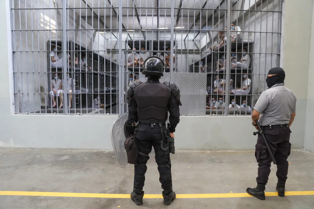 SAN VICENTE, EL SALVADOR - APRIL 4: Prison officers stand guard a cell block at maximum security penitentiary CECOT (Center for the Compulsory Housing of Terrorism) on April 4, 2025 in Tecoluca, San Vicente, El Salvador. Amid internal legal dispute, Trump's administration continues with its controversial and fast-paced deportation policy to El Salvador, as part of a partnership with President Bukele. The US Government acknowledged mistakenly deporting a Maryland resident from El Salvador with protected status and is arguing against returning him to the US. (Photo by Alex Peña/Getty Images)
