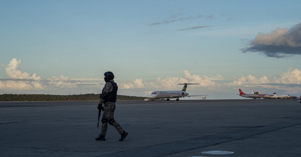 U.S. and Venezuela Jam Caribbean GPS Signals to Thwart Attacks, Raising Flight Hazard