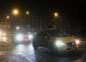 Power Returns to Most of San Francisco After Widespread Outage