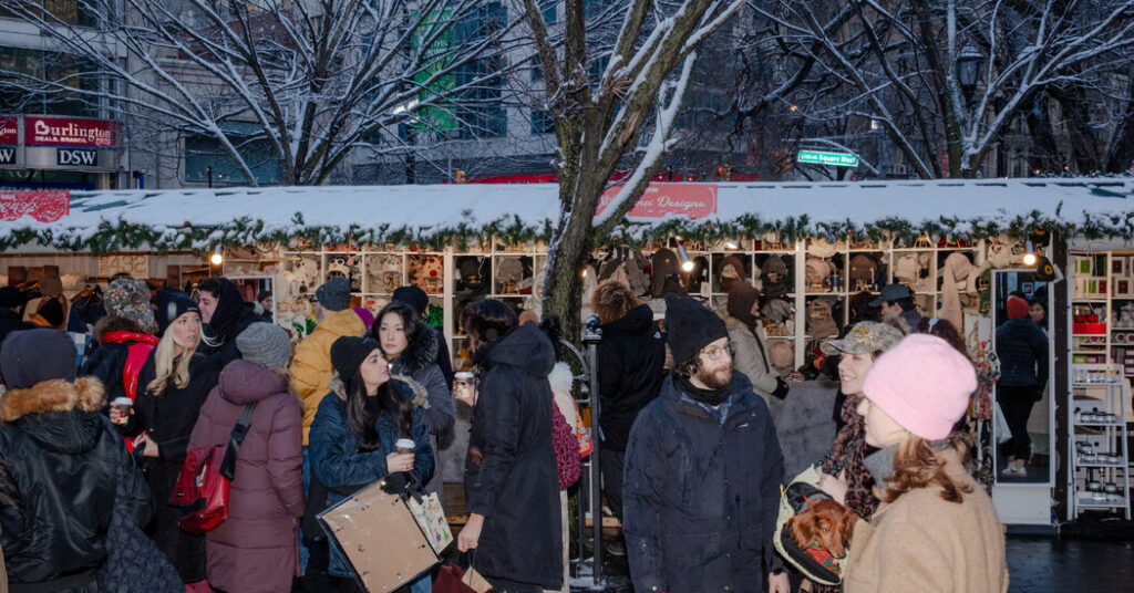 N.Y.C. Holiday Markets Offer Profit and Peril for Small-Business Owners