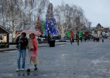 ‘Christmastown’ Faces Climate Reality After Brutal Northwest Storms