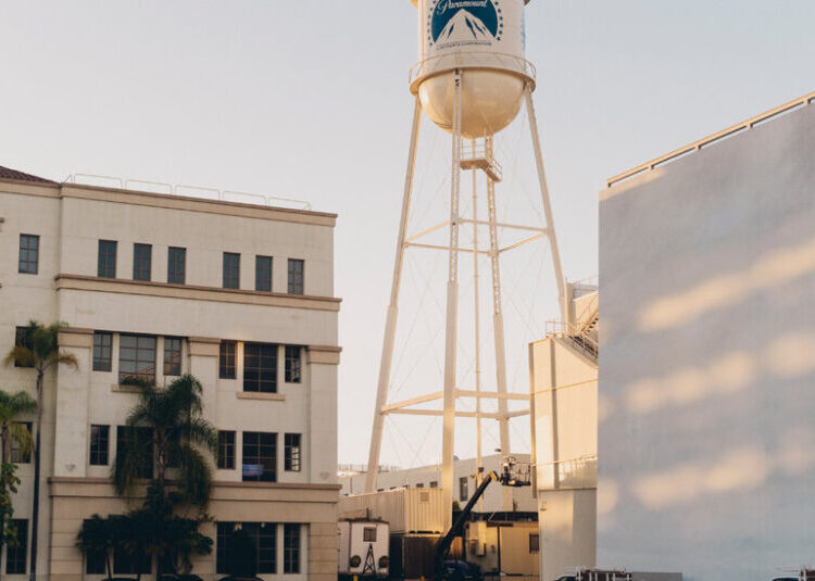 Larry Ellison Personally Guarantees Paramount Bid for Warner Brothers