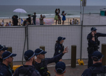 Bondi Beach Shooting Suspects Also Used Pipe Bombs in Attack, Police Say