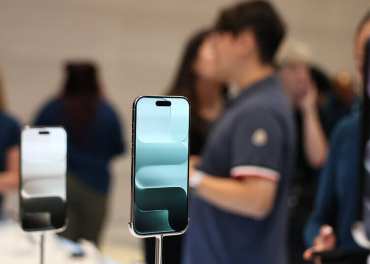 Judge Blocks Texas Age-Verification Law for App Stores