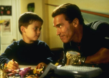 ‘Jingle All the Way,’ and the Super Bad Dad Superhero