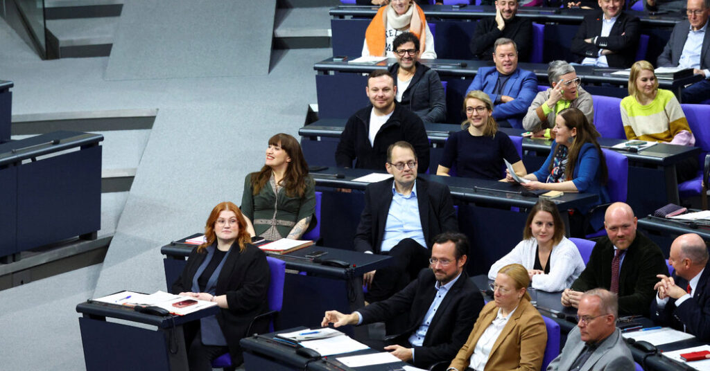 German Leaders, Undercutting the Far Right, Are Leaning on the Far Left