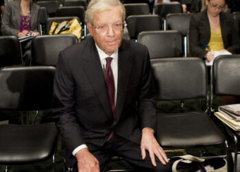 Rotating Cast of Wall Street Figures Were Listed as Executors of Epstein’s Will