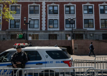 Man Charged With Hate Crime in Attack Near Chabad Headquarters