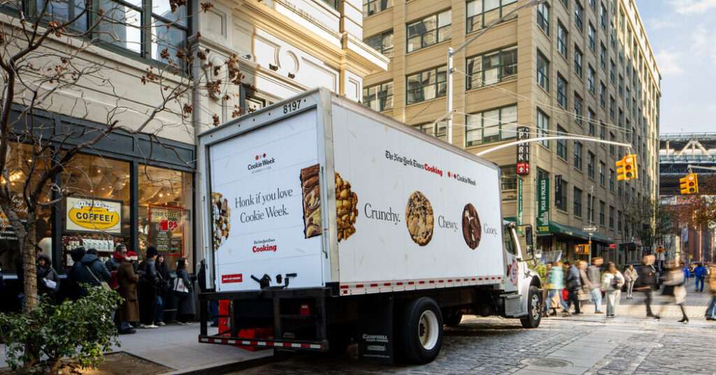 A Special Delivery From The New York Times: 1,000 Cookies