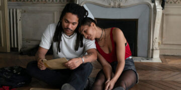 ‘Father Mother Sister Brother’ Review: Families, Untied