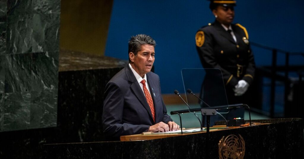 Palau Agrees to Take Up to 75 Migrants From the U.S.