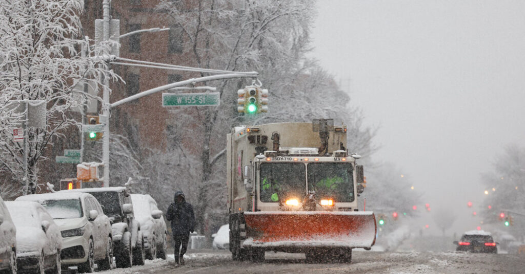 New York City Braces for Several Inches of Snow