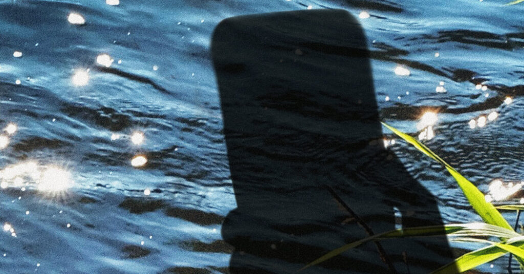 I Killed Color on My Phone. The Result Shocked Me.