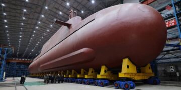 ​North Korea Unveils the Completed Hull of What It Calls a Nuclear Submarine