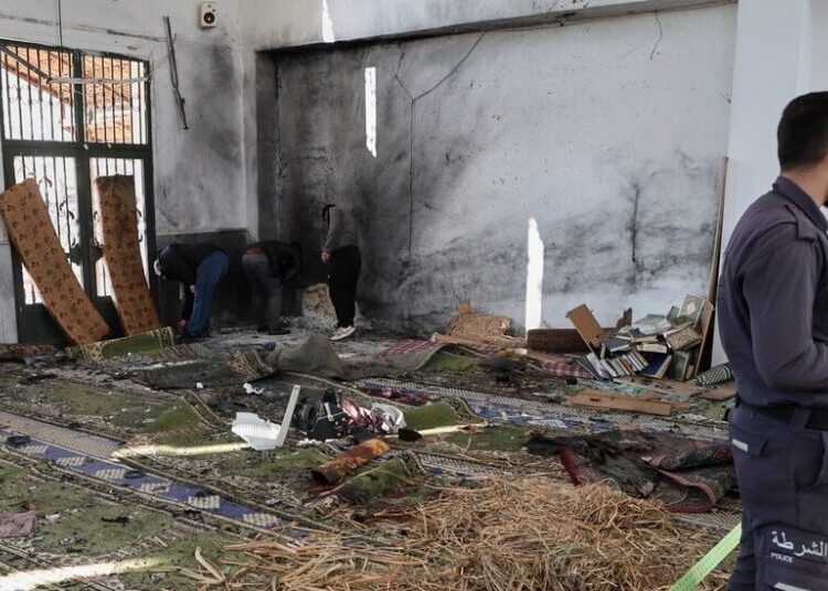 6 Killed in Syria Mosque Blast, Government Says