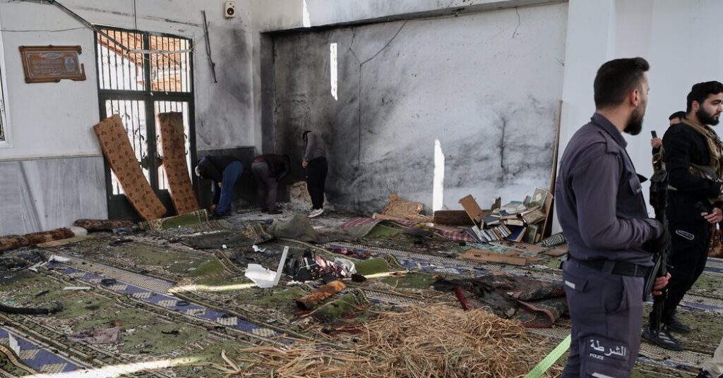 6 Killed in Syria Mosque Blast, Government Says