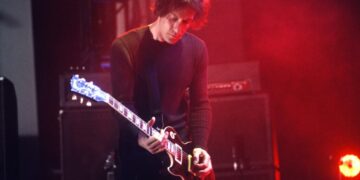 Perry Bamonte, Guitarist and Keyboardist in the Cure, Dies at 65