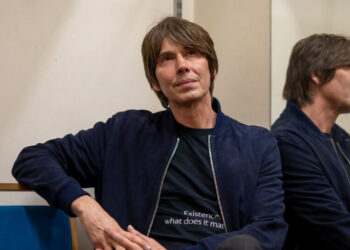 Before This Physicist Studied the Stars, He Was One