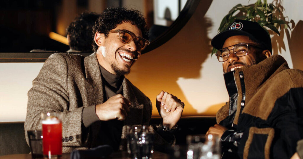 How a ‘Hamilton’ Star Spends a Day at His Brooklyn Bar