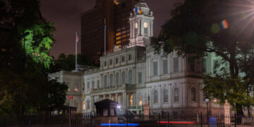 To See Mamdani Sworn In, Some Out-of-Towners Confront N.Y.C. Prices