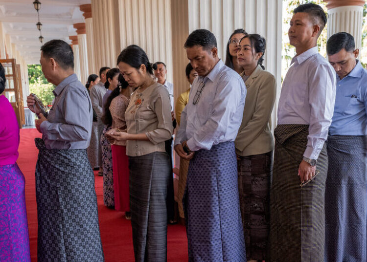 In Myanmar’s Election, ‘Voting Out of Fear, Not Hope’