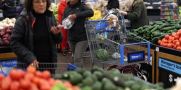 Shoppers know food is expensive