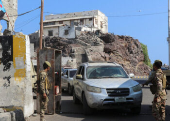 Saudis Say Airstrike in Yemen Targeted Arms From U.A.E.