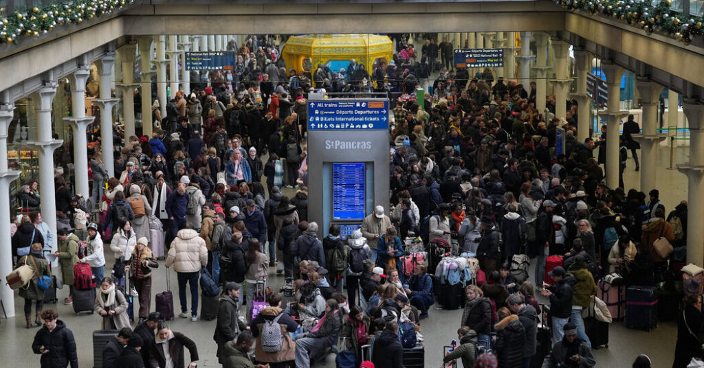 Eurostar Cancels All Trains After Power Failure in Channel Tunnel