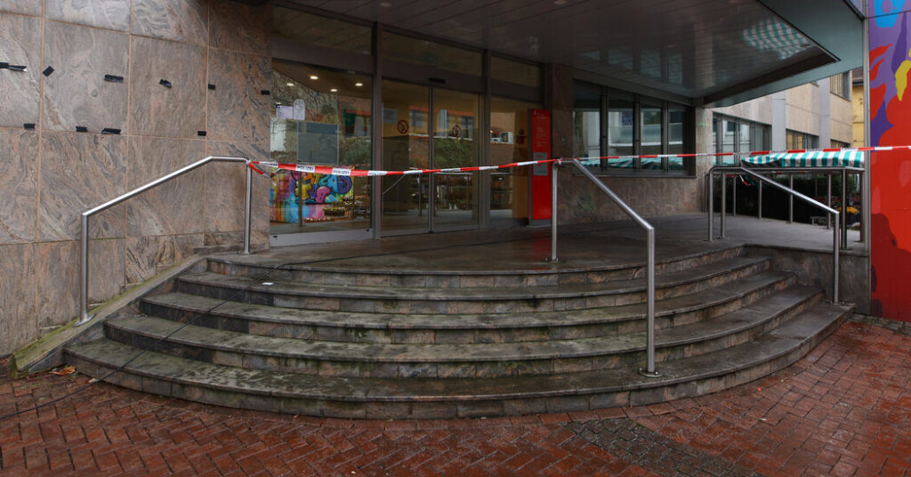 Thieves Make Off With Millions in German Bank Heist