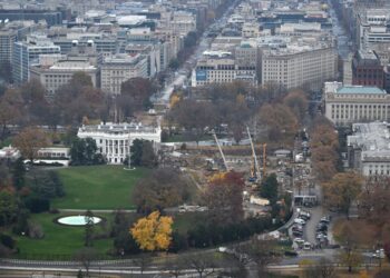 Commission tees up first hearing on Trump’s ballroom construction