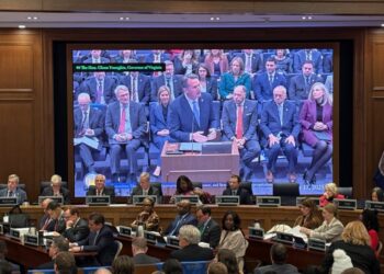 Youngkin submits his final Virginia budget, warns Democrats not to ruin it