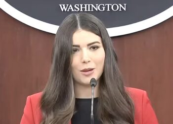 Pentagon Pete Mouthpiece Mocked for Softball Podium Debut