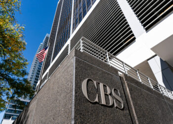 ‘60 Minutes’ correspondent says CBS’s Bari Weiss abruptly pulled segment on Trump deportations