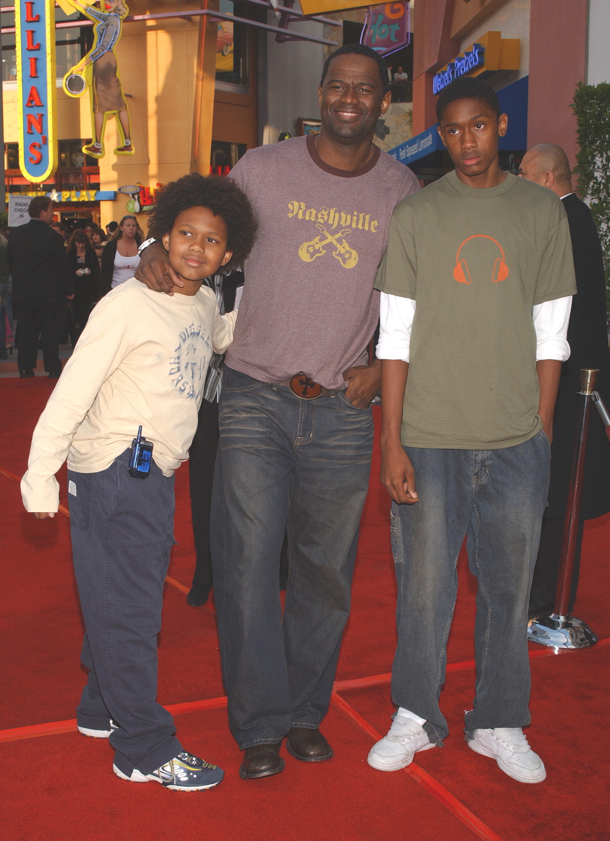 Brian McKnight with sons Brian Jr. and Niko at the premiere of 