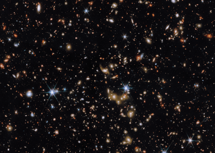 50-Million-Light-Year-Long Spinning Space Object Is the Largest Ever Found