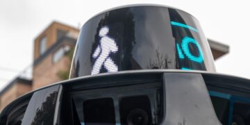 I am blind. Self-driving cars like Waymo give people like me independence.