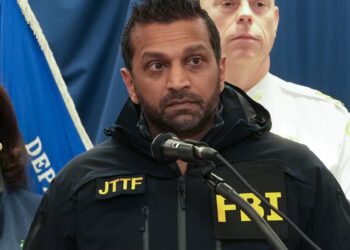 FBI Agents in Coup to Oust Keystone Kash and ‘Clown’ Bongino