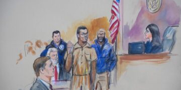 Man admits to leaving bombs at DNC, RNC headquarters, authorities say