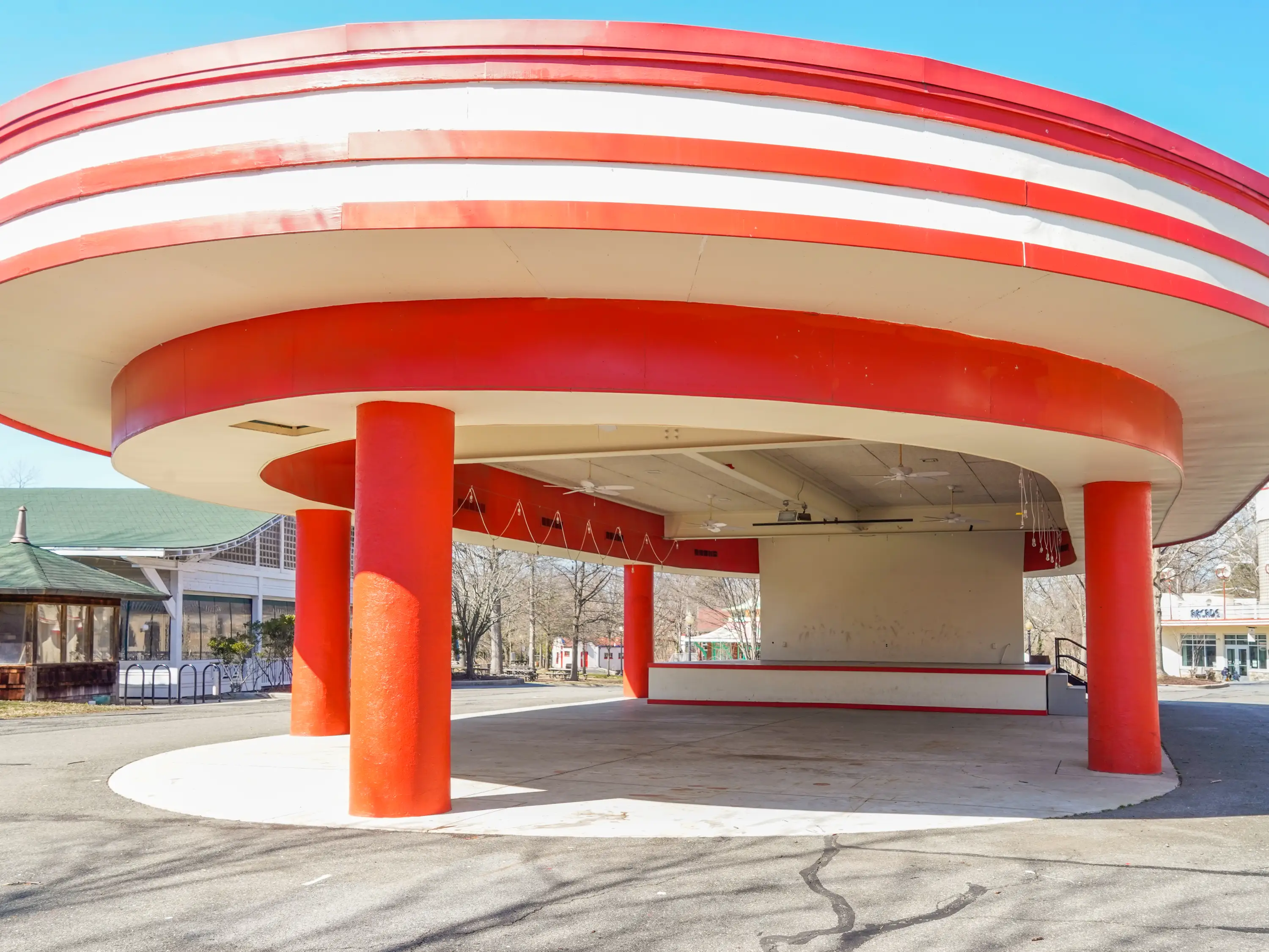 Cuddle up at Glen Echo Park