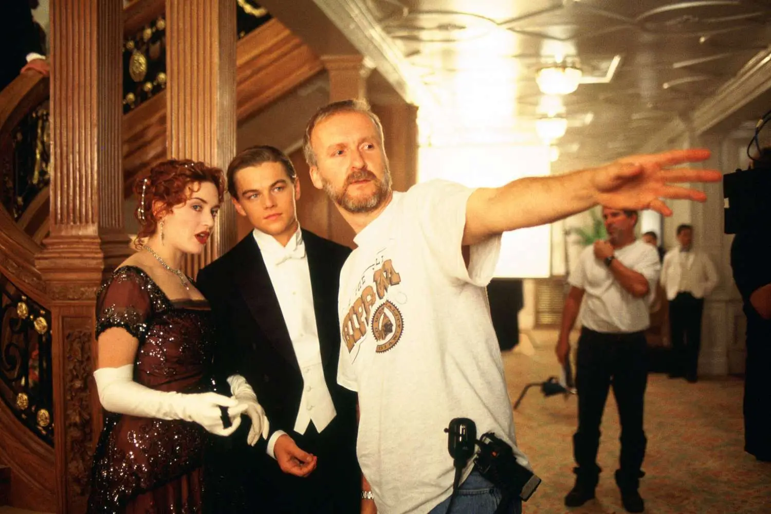 Kate Winslet, Leonardo DiCaprio, and James Cameron on the set of 