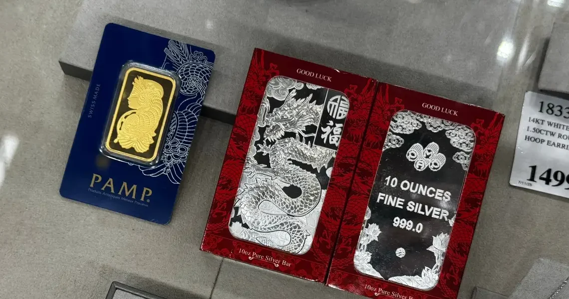 Costco’s precious metal offerings are a cheat code for e-commerce sales as gold passes $4,400 an ounce