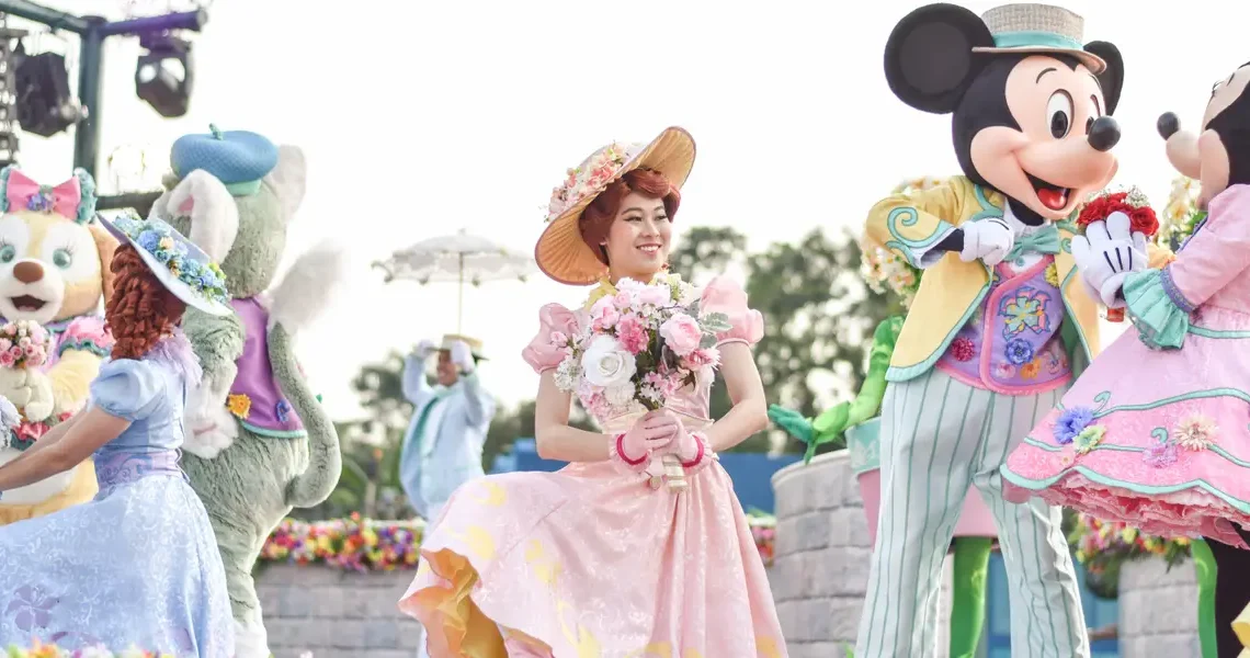 I performed for thousands at Disneyland &mdash; now I try to recreate that same spark of magic in my business