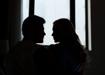 My husband used ChatGPT to write our anniversary card. Surprisingly, I’m not mad about it.