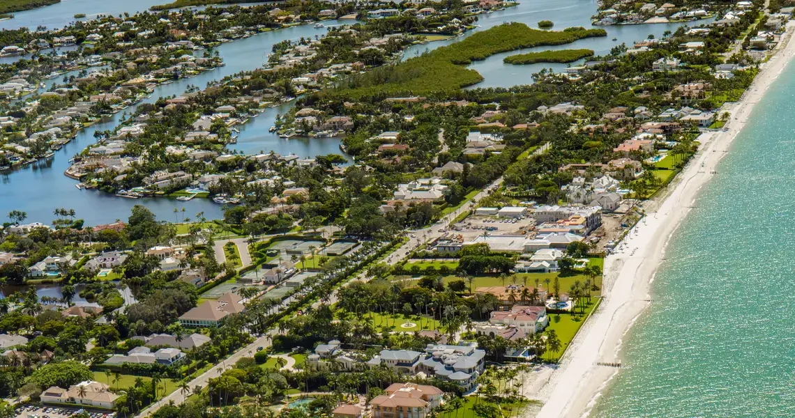 I’m a New Yorker who went to Naples, Florida, for the first time, and 6 things surprised me